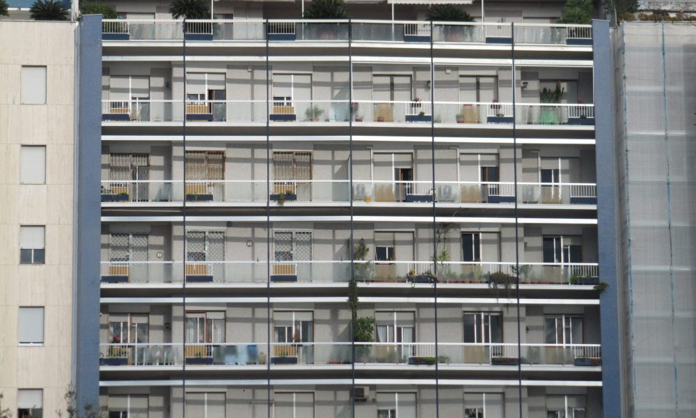 Ristrutturazione intervento di manutenzione Condominio Fiamma Piazza Mazzini Lecce Scardino Costruzioni