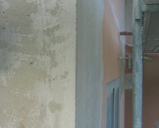 Prospetto-retro-Condominio-Annalisa-intonaco prima mano-Lecce-Scardino-Costruzioni-1