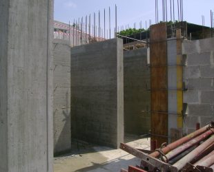 Costruzione-lotto-appartamenti-Lecce-Scardino-Costruzioni-gettata-muratura-seminterrato-2