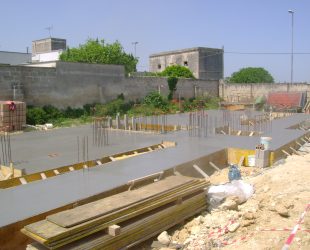 Costruzione-lotto-appartamenti-Lecce-Scardino-Costruzioni-gettata-solaio-seminterrato