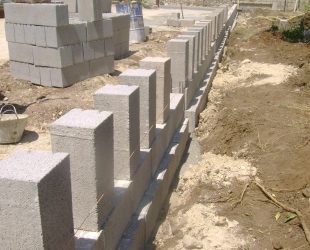Costruzione-lotto-appartamenti-Lecce-Scardino-Costruzioni-muro-perimetrale-1