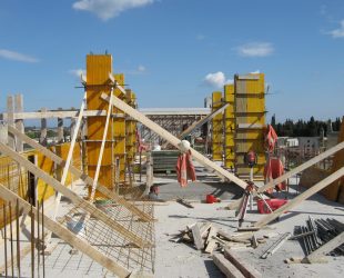 Costruzione-lotto-appartamenti-Lecce-Scardino-Costruzioni-parapetti-in-ca-3