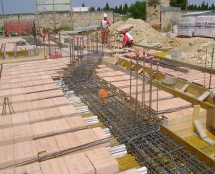Costruzione-lotto-appartamenti-Lecce-Scardino-Costruzioni-solaio-seminterrato-3